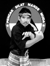 Guru Besar Dadang Gunawan of Martial Arts